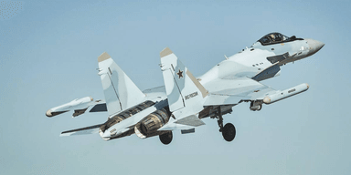 Воздушно-космические силы РФ получили еще одну партию истребителей Су-35С