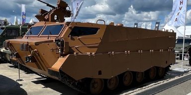 Сменщик "Мотолыги": в РФ демонстрируют образец нового броневика МГТ-ЛБ (фото)