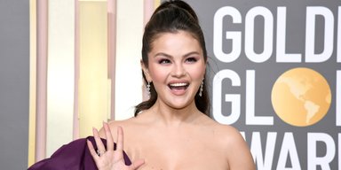 Селена Гомес появилась сразу на двух юбилейных обложках Vogue
