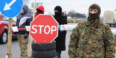 Держаться нету больше сил. Чего ждет украинское общество