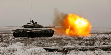 РФ стянула 500 танков и 600 БМП для наступления на Купянск, — Forbes