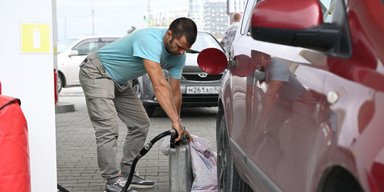 Росію стрімко накриває паливна криза: де ввели обмеження на бензин