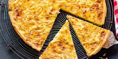 Необычный рецепт из Швейцарии: как приготовить Базельский луковый пирог
