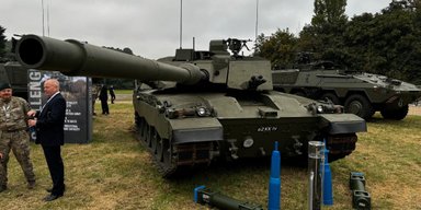 Пробил лобовую броню: новейший Challenger 3 испытали против российского танка Т-72Б3
