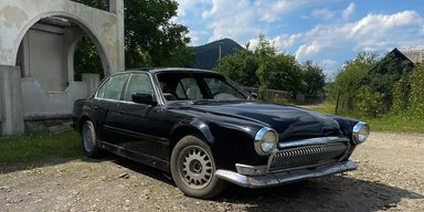 Екстравагантний тюнінг: українці схрестили "Волгу" ГАЗ-21 і BMW 7 Series (фото)