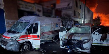ВС РФ прицельно атаковали медиков и полицейских в Оболонском районе Киева (видео)