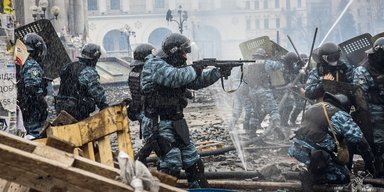 Извини-подвинься. Почему Луценко хочет отстранить от работы прокурора по делам Майдана