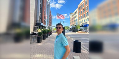 Украинец Руслан Передельский — о карьерном пути в США от балетных постановок до социального активизма