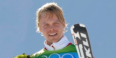 Опасная погода: олимпийский чемпион погиб от удара молнии