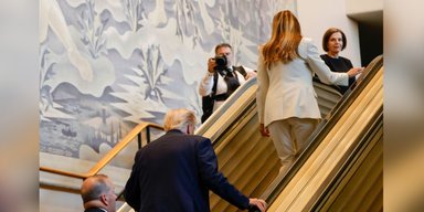 Зупинка ескалатора в ООН: секретна служба розслідує інцидент з Трампом (відео)