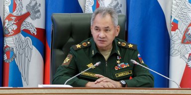 Нова "суперзброя РФ": Шойгу повідомив про знищення 24 українських літаків (відео)