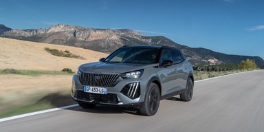 На український ринок вийде недорогий електрокросовер Peugeot: подробиці (фото)