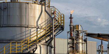 Нефтяные резервуары станут батареями для "зеленой" энергии: детали нового проекта