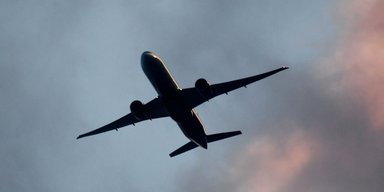 Пассажира обязали заплатить более $5 тысяч за топливо после того, как он задержал рейс