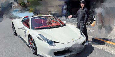 Осталось только фото: мужчина 10 лет собирал деньги на Ferrari и потерял его сразу после покупки