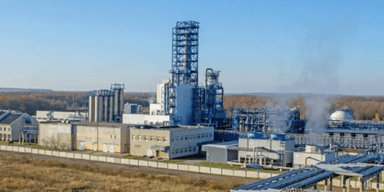 Співвласник "Карпатнафтохіму" закликав інших акціонерів підтримати продаж сировини для виплати боргів із зарплати