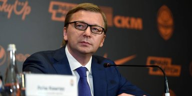"Это позор": гендиректор ФК "Шахтер" раскритиковал поведение ФИФА после начала войны в Украине