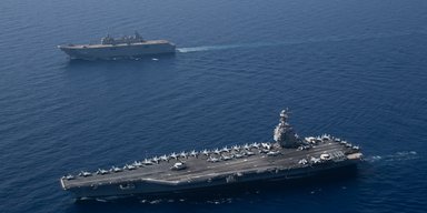 Новейший турецкий TCG Anadolu впервые прошел совместные учения с авианосцем США (фото)