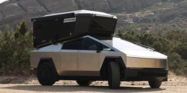 Електромобіль Tesla Cybertruck перетворили на оригінальний позашляховий автодім (відео)