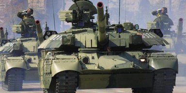 Парадная линейка. Кто из президентов Украины больше других любит строевой шаг