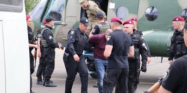 Поймали всех. Почему налоговики страны затаили дыхание
