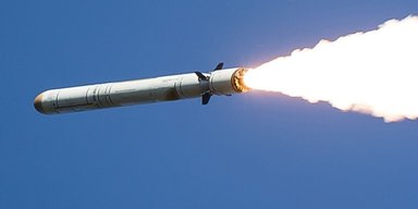 Російська ракета, що летіла на Суми, влучила по позиції окупантів (відео)