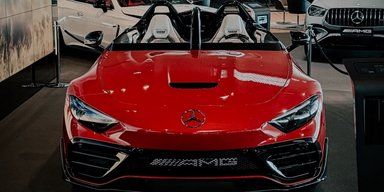 Один из 250: в Украине появился суперкар Mercedes за $1,5 миллиона без лобового стекла (фото)