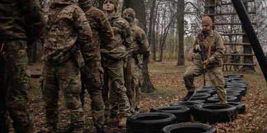 Деньги за рекрутом и БОВП на экспорт: как изменить систему подготовки бойцов в Украине