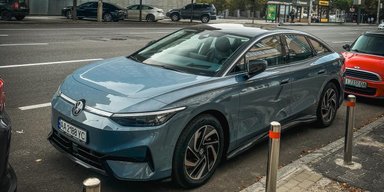 Новий флагман: у Києві помітили електромобіль Volkswagen із запасом ходу 700 км (фото)