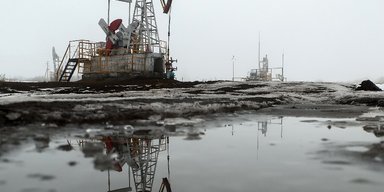 Похмелье от нефти. Почему, затеяв войну на рынке черного золота, Москва выстрелила себе в ногу