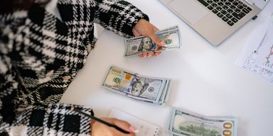 Купить доллары. Какие банки уже предлагают покупку валюты под депозит