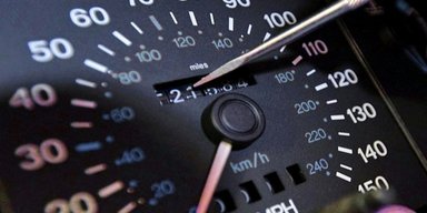 В каких авто чаще всего скручен пробег в Украине, — исследование
