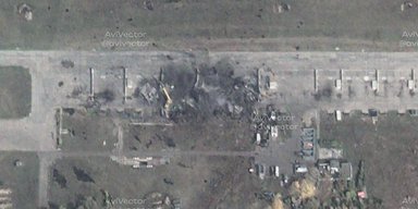 Щонайменше 4 борти: у мережі показали фото наслідків удару по аеродрому "Борисоглєбськ" (фото)