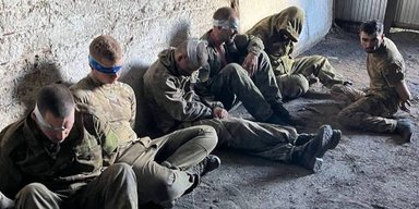 "Пообещали орден": бойцы ВСУ на Харьковщине взяли в плен группу российских оккупантов (видео)