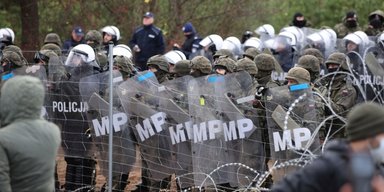 Польща останні дві доби фіксувала майже 500 спроб нелегального перетину кордону з Білорусі (відео)