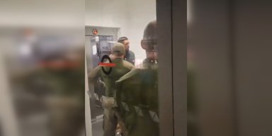 Задержание Усика в Кракове: в Ryanair объяснили причину скандала и указали на виновника