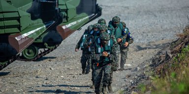 Китайские солдаты воюют в армии РФ: поверенного по делам Китая вызвали в МИД Украины