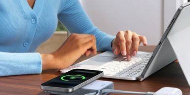 Не лише заряджає гаджети: представлено повербанк з незвичайною функцією (фото)