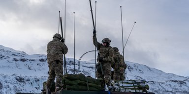 Финских солдат попросили "поддаться" американцам, чтобы их не деморализовать, — The Times