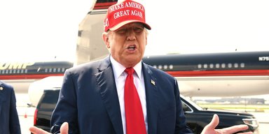 "Может состояться немедленно": Трамп объяснил, что должен сказать Зеленский для перезапуска переговоров