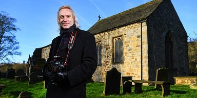 Тайны за алтарем. Английский фотограф показал, какие артефакты хранят старинные церкви
