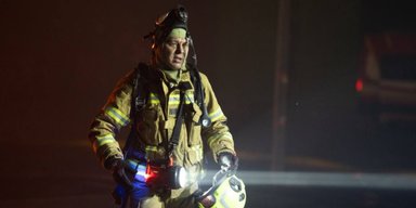 У Києві вдарили по гіпермаркету, на Вінничині — по енергетиці: наслідки масованої атаки РФ (відео)