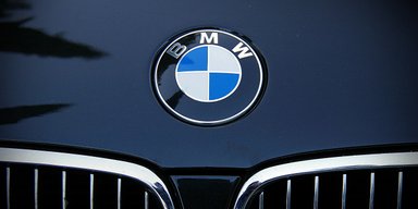 В РФ наладили выпуск поддельных BMW по цене новых версий