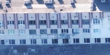 Окупована з перших днів війни: ЗСУ вдарили по автопарку РФ в Олешках (фото)