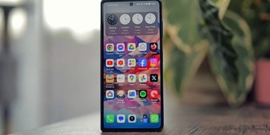 Смартфон перестане контролювати вас: 7 застосунків, які для цього потрібно видалити
