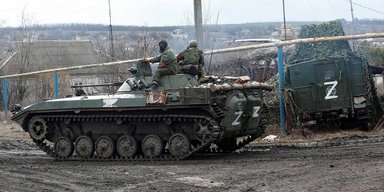 Дрон-камікадзе ЗСУ знищив БМП і зірвав наступ окупантів (відео)