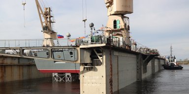 В РФ спустили на воду фрегат "Адмирал Исаков", который является носителем гиперзвуковых ракет "Циркон" (фото)