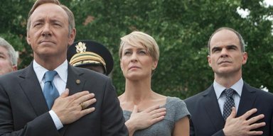Чем президенты и премьеры в западных сериалах отличаются от реальных украинских политиков