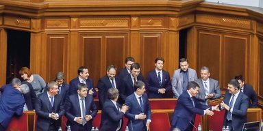 Уже не мальчик. Почему свой первый год премьерства Гройсман прожил как все младенцы