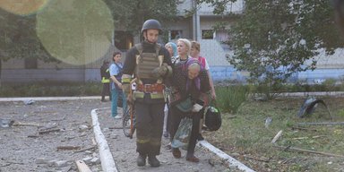 "Не могла не знати": РФ свідомо вдарила по пансіонату у Сумах, — Зеленський (відео)